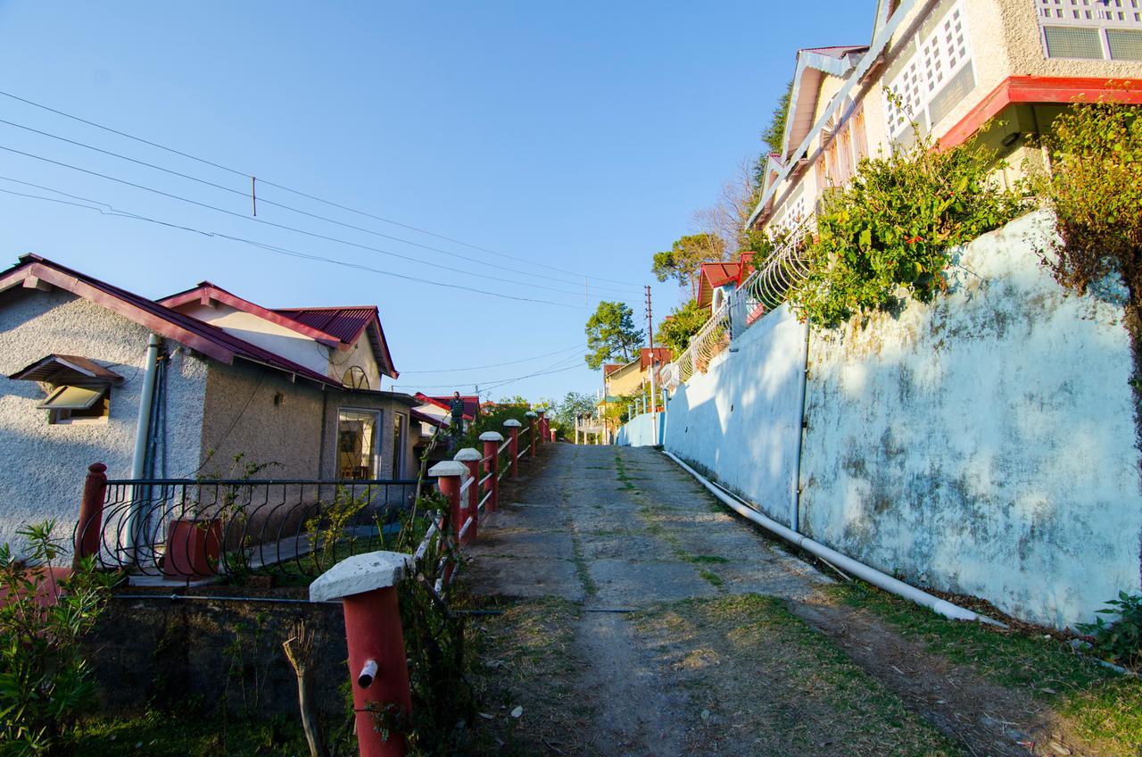 Open View Estate Villa Ranikhet Luaran gambar